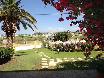 Almyra 2*